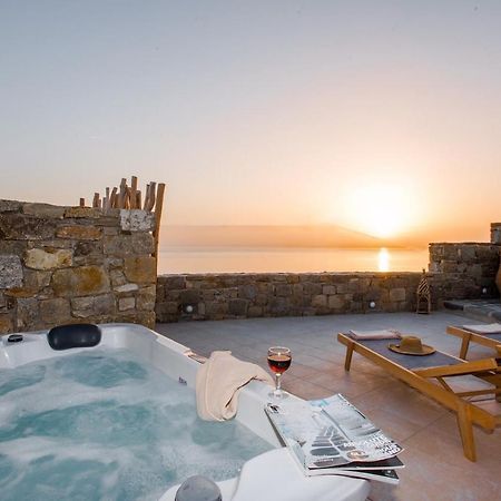 Gorgeous Studio In Cycladic Architecture Overlooking The Aegean Apartment Houlakia  Exterior photo